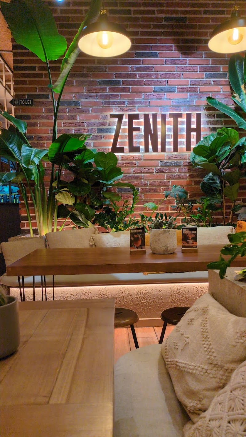 Zenith - Brunch & Cocktails Bar - foto 5