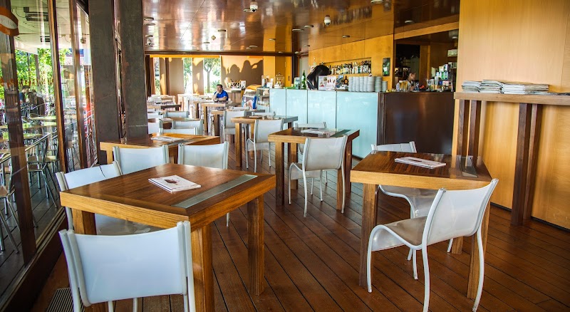 Colinatrum Café