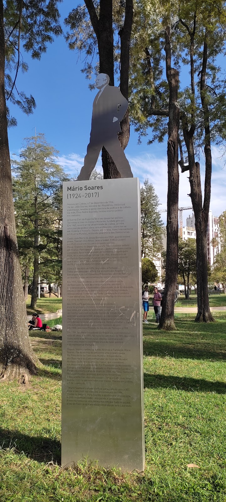 Parque Canino do Jardim Mário Soares - foto 4