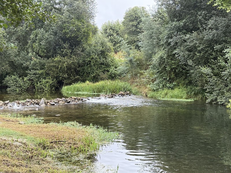 Praia Fluvial Garrafas, Coucieiro