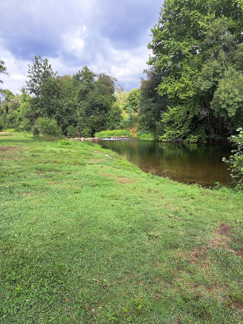 Praia Fluvial Garrafas, Coucieiro - foto 3